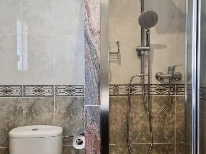 Two-Bedroom Apartment In The Town Center Tossa de Mar Spanje
